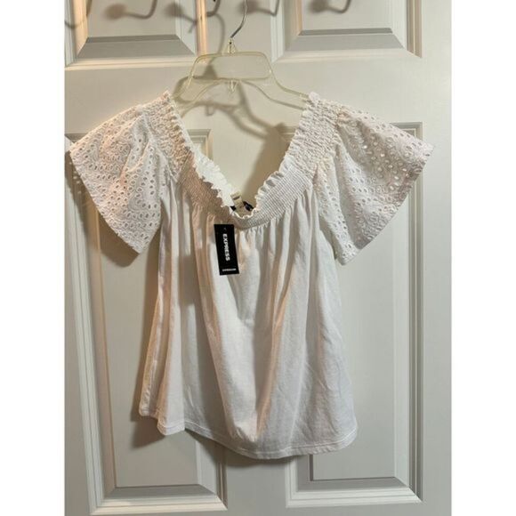 NWT Women's EXPRESS Crop top‎ shoulder white lace 39.90$ retail  SIZE XS - Picture 1 of 6